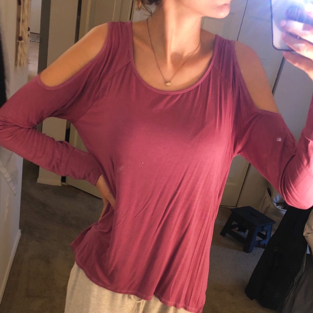 American Eagle top
